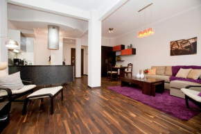 Downtown Apartment
